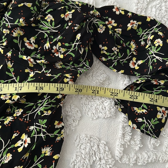 Floral Cold Shoulder Midi Dress - Picture 5 of 10